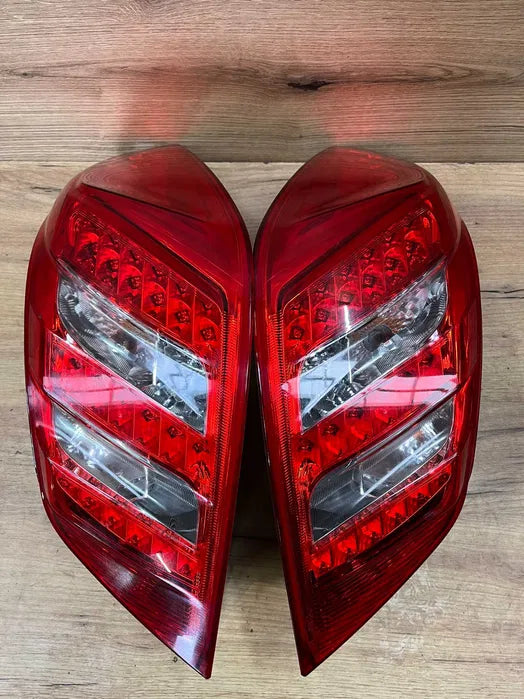 Feu arrière / phare arrière gauche ou droit Peugeot 508 Berline LED